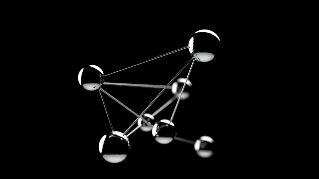 Oracle Network Reliability: Comparing Chainlink vs Band vs Pyth